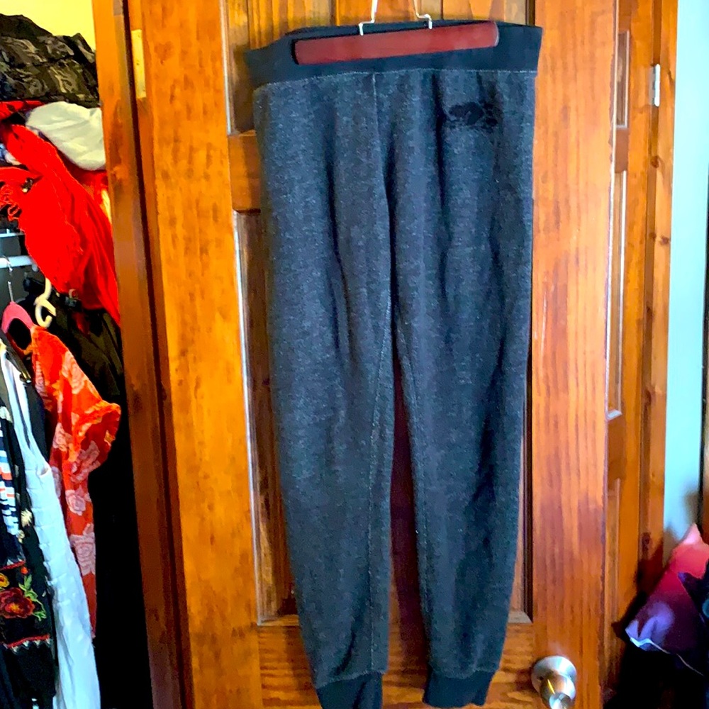 Leggings by Roots size Medium